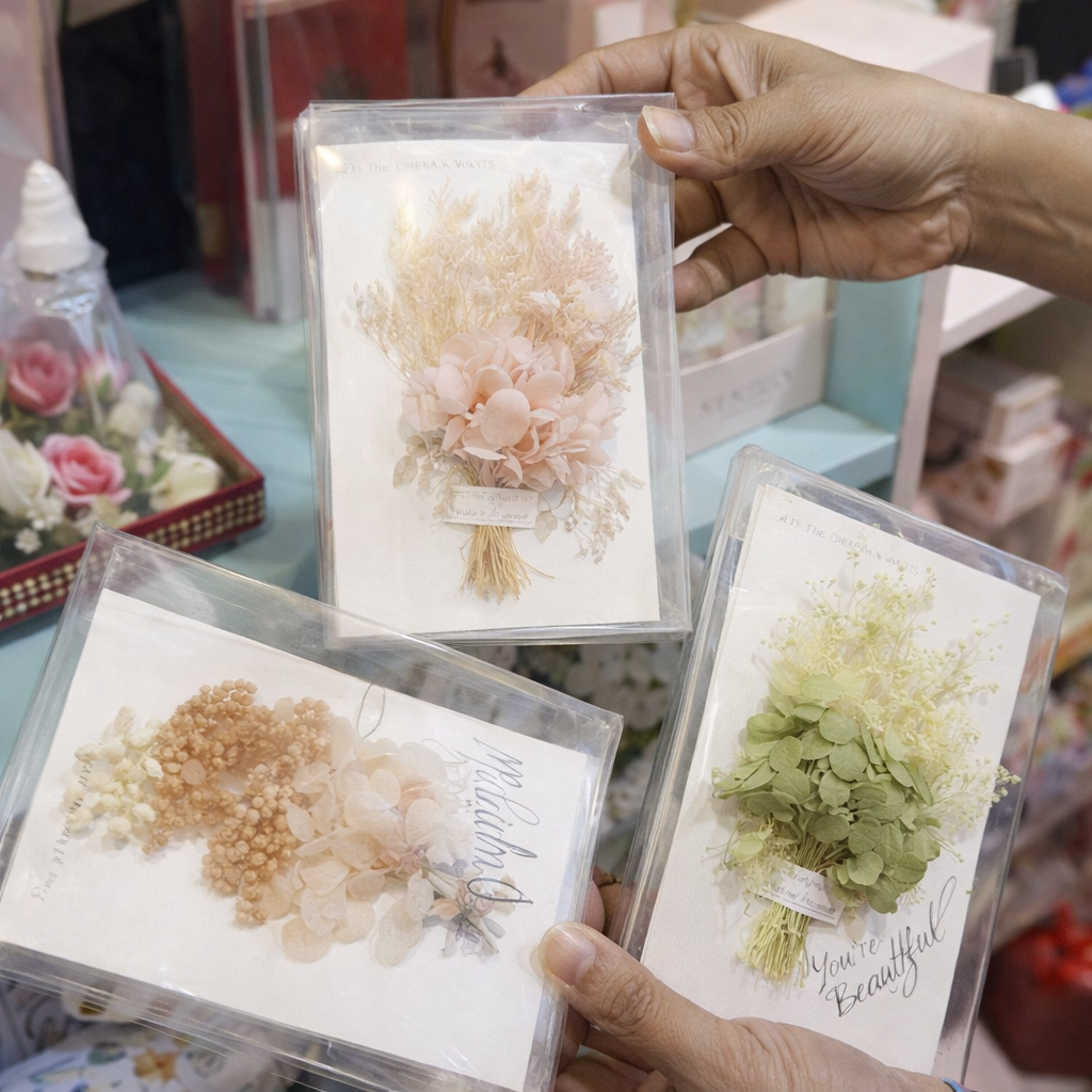 Colorful Bouquet Greeting Gift