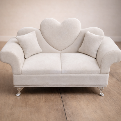 Heart-Back Mini Sofa !
