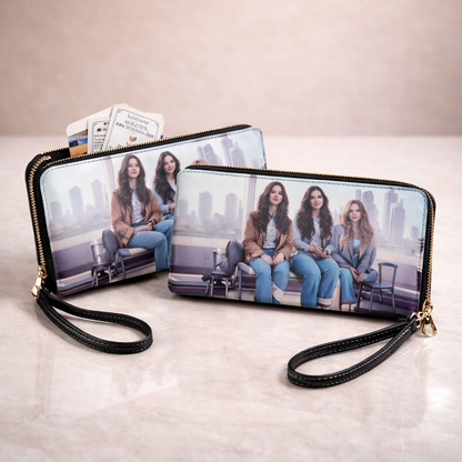 Women’s Fashion Print Zipper Pouch & Wristlet Clutch