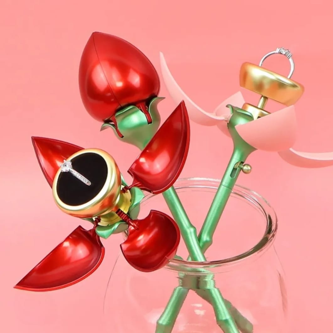 BloomRing Surprise –  Rose Ring Gift Box