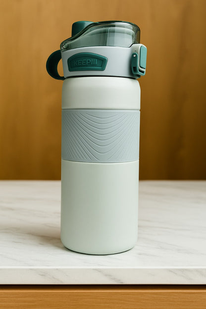 KEEPIII Smart Sip Bottle – Leakproof Flip Top Water Bottle with Grip Band