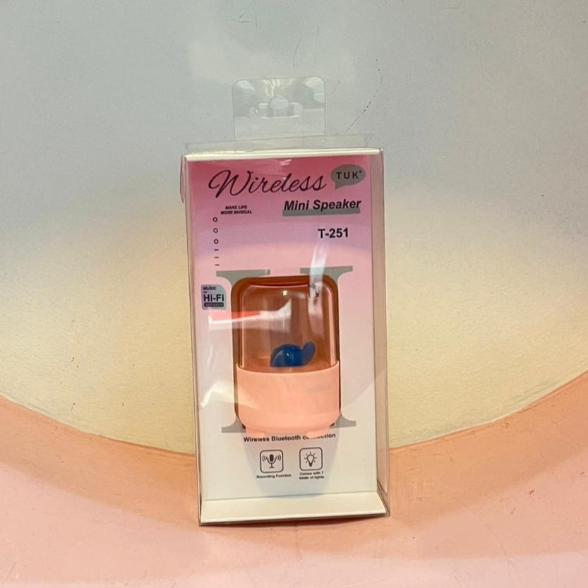 Bear-themed wireless mini speaker with LED Night Light !🧸