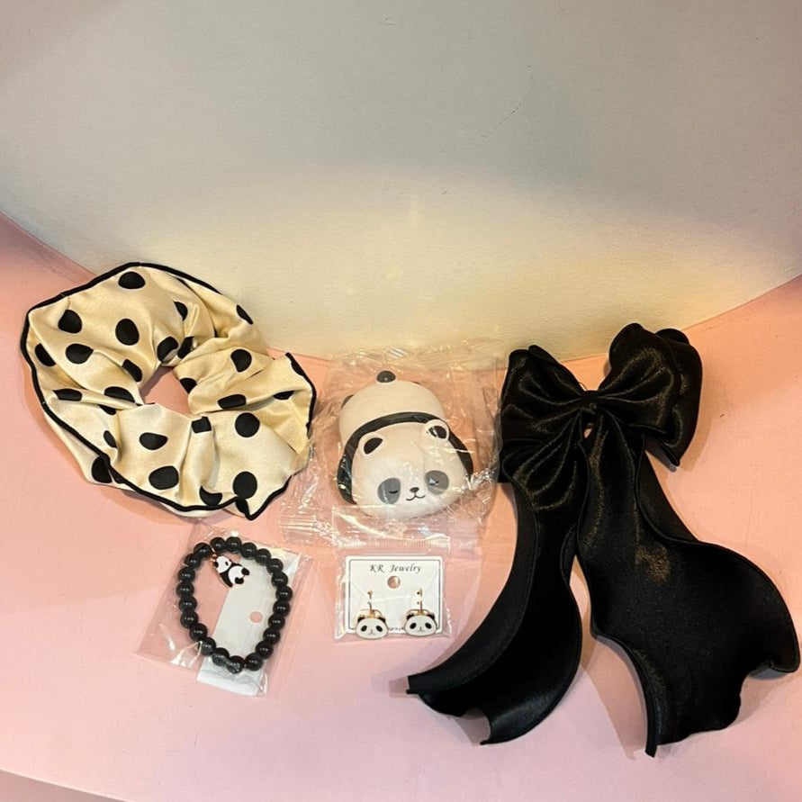 Classic Cute Panda Gift Hamper !!